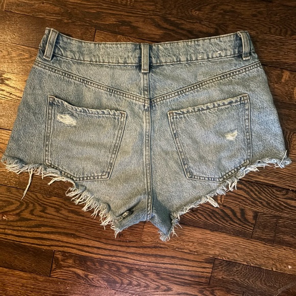 GARAGE DENIM distressed blue Jean shorts size 09 - Picture 3 of 4
